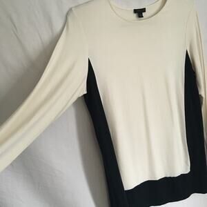 J Jill Medium Wearever Collection Long-Sleeved Cream/Black Tunic Neutral